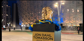 Tak wygląda ''POMNIK'' Jon Dahla Tomassona w Szwecji :D